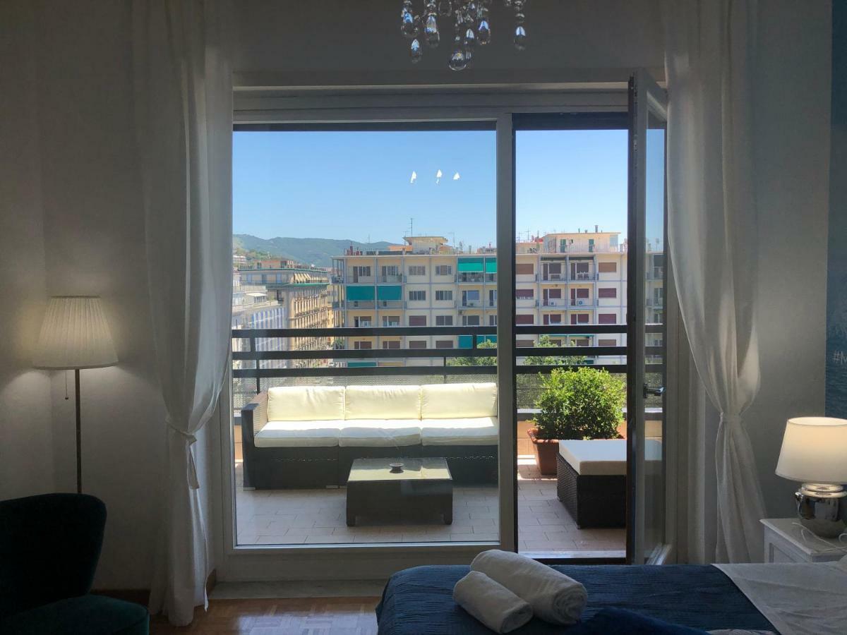 Mareluna Penthouse - Luxury Suites Salerno Esterno foto